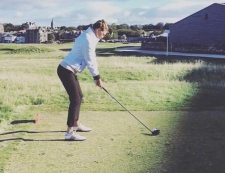 Baywatch star Kelly Rohrbach's golf dream comes true