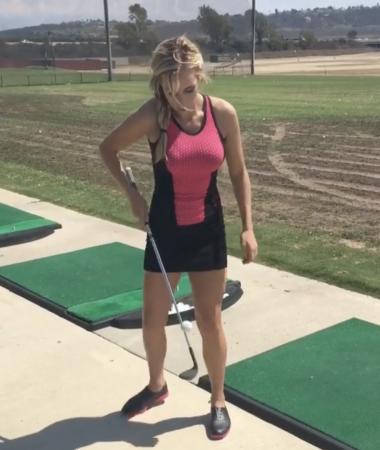 Paige Spiranac's trick shot goes wrong