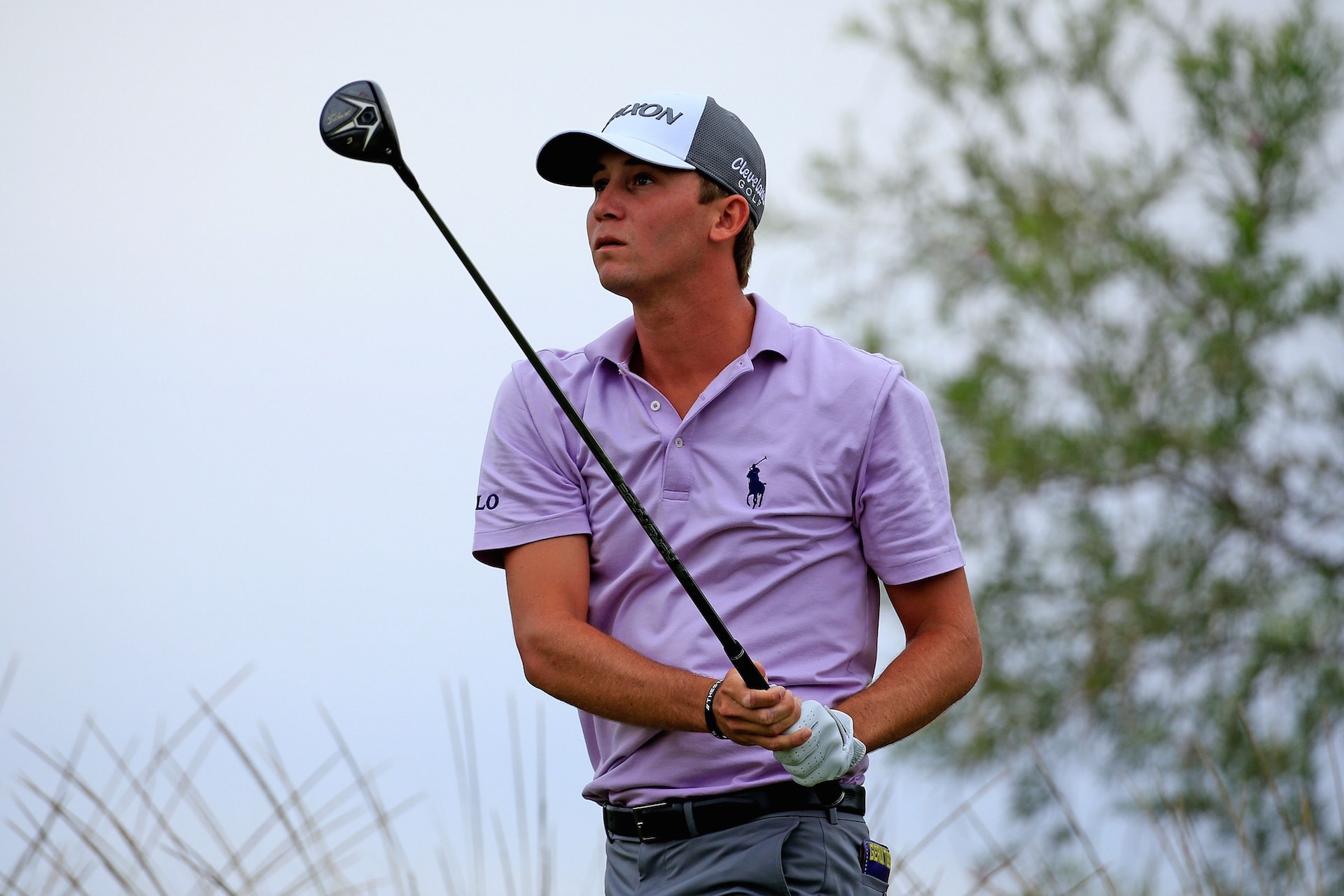 Smylie Kaufman signs with ECCO GolfPunkHQ