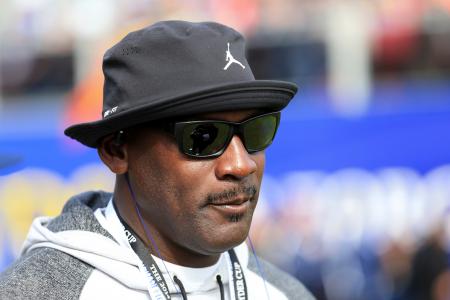 Michael Jordan’s $300,000 putt