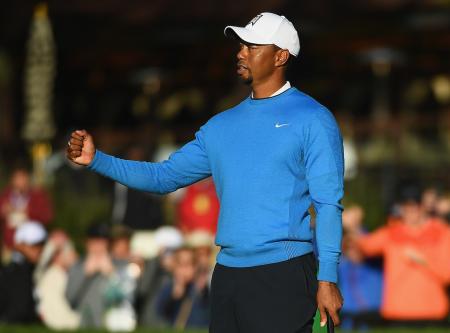 Watch Tiger's first round at Torrey Pines