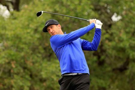 Chappell takes narrow lead in Texas