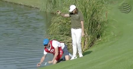 Tommy Fleetwood's caddie drops a clanger